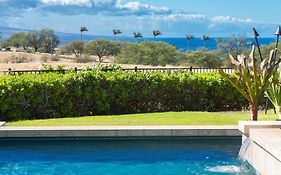 Ikena Nani Exquisite Mauna Kea Home With Heated Pool And Ocean Views